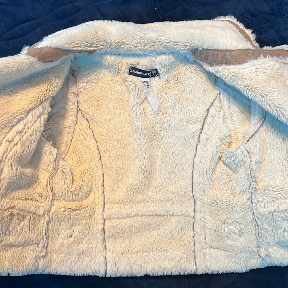 Jacket - Picture 2 of 5
